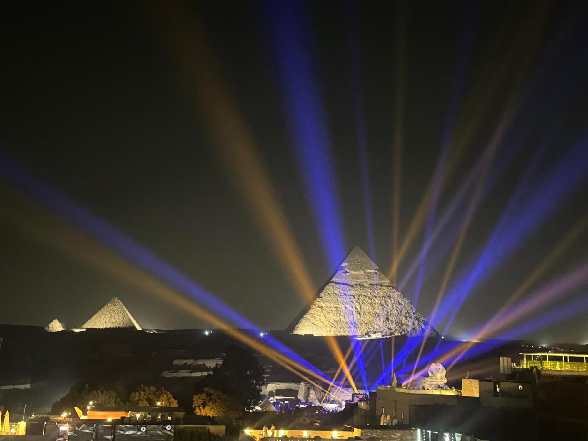 Pyramids And Sphinx Hotel Kafret el-Gabal Buitenkant foto